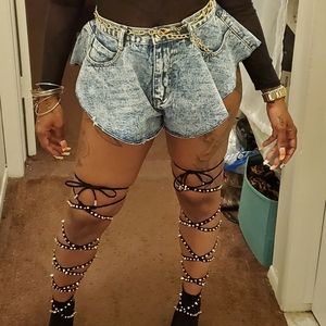 🕊🕊FLY AWAY WANG SHORTS🕊🕊